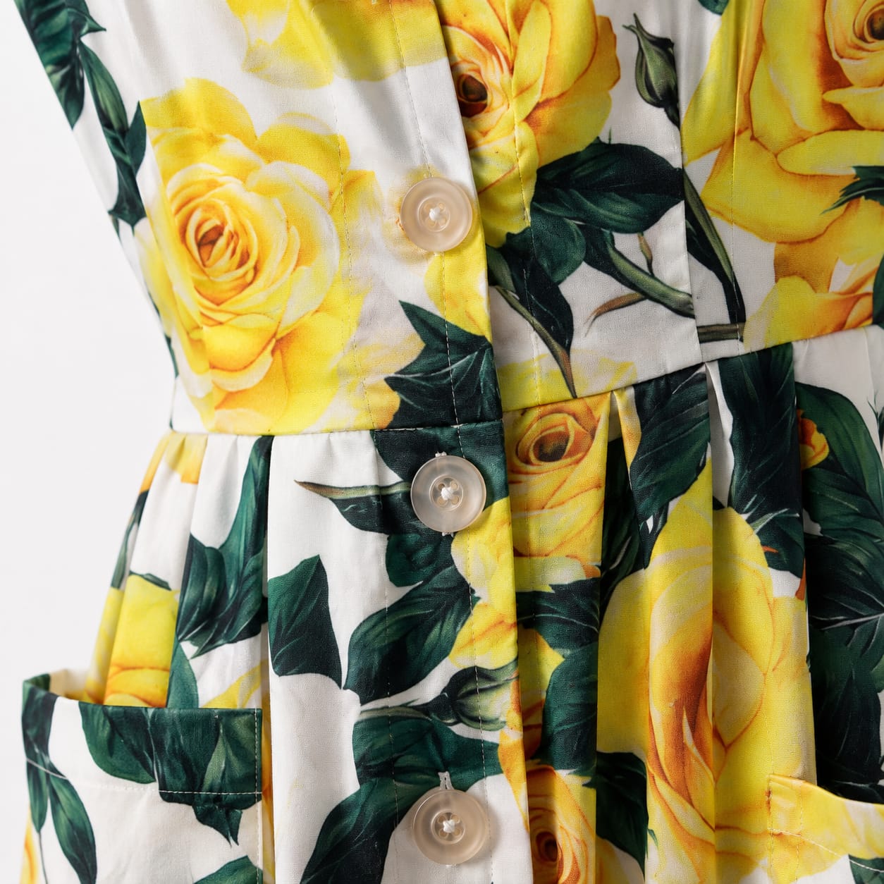 Sleeveless maxi dress