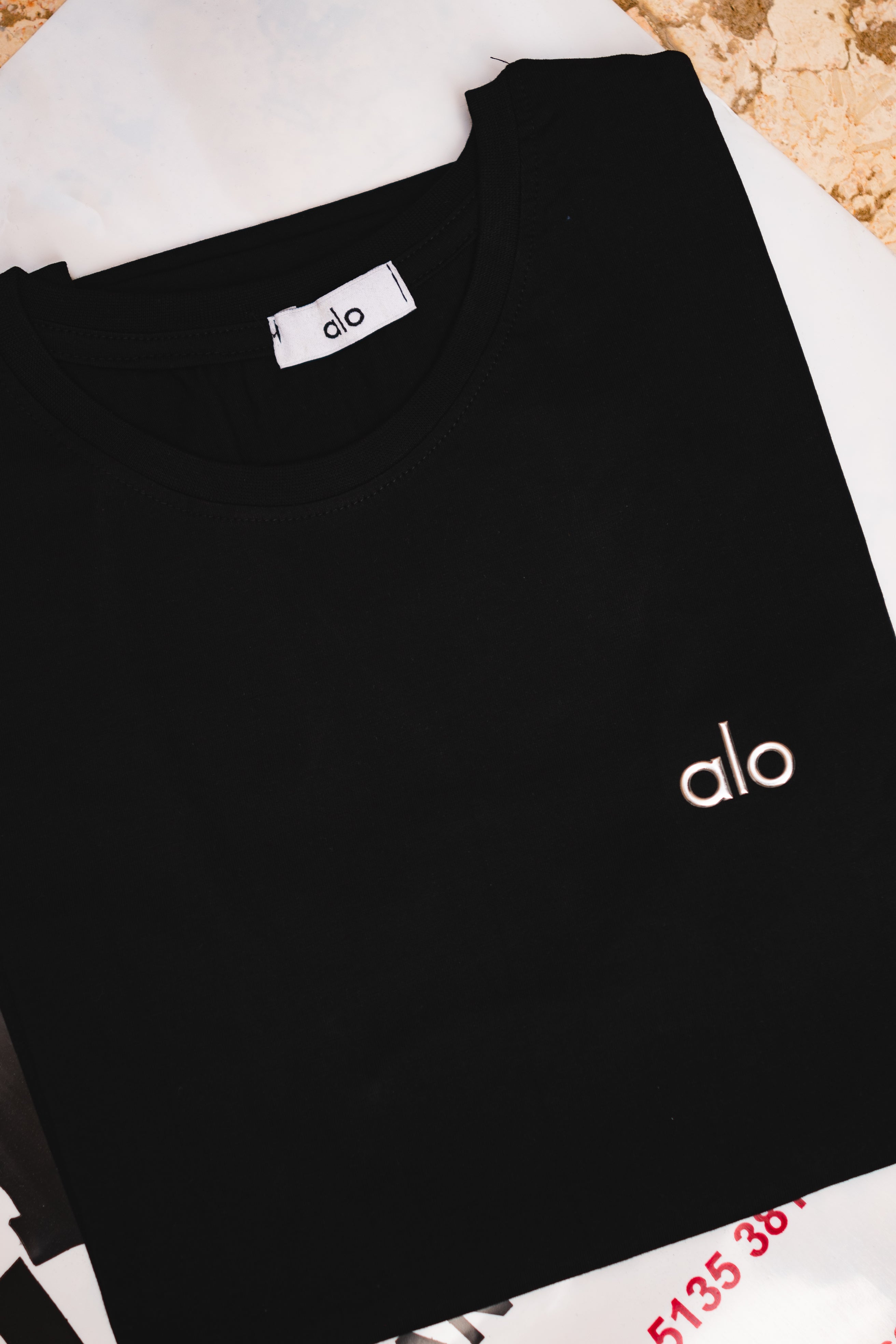 Alo T-shirt