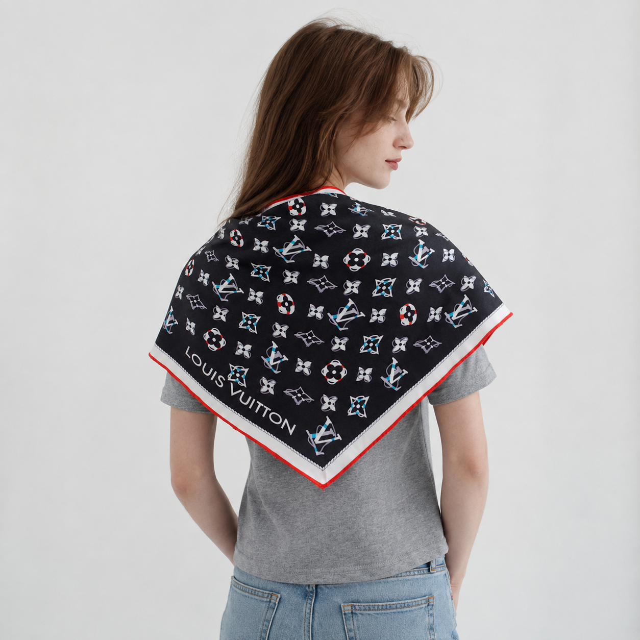 LV+Scarf