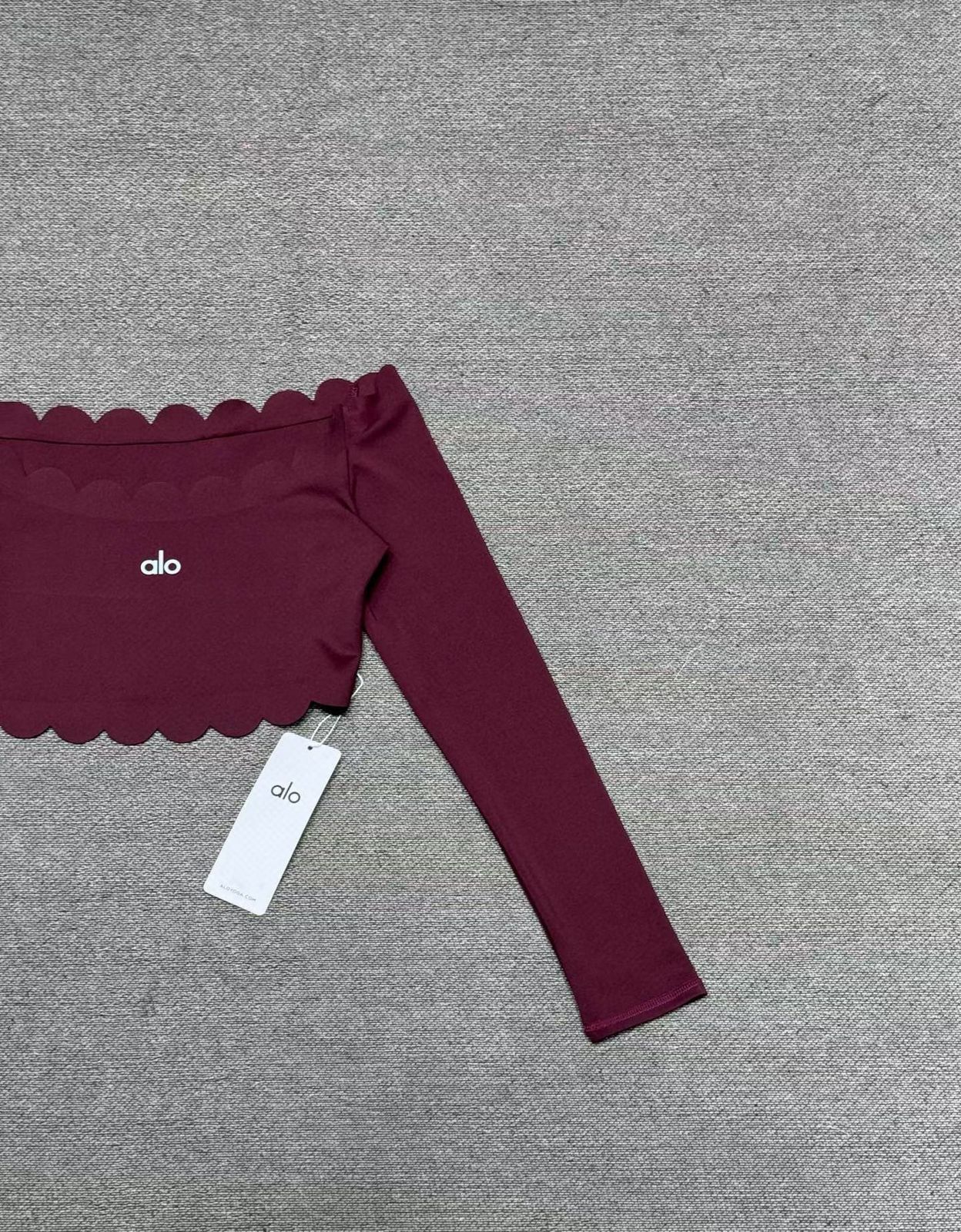 Scallop Edge Activewear Set