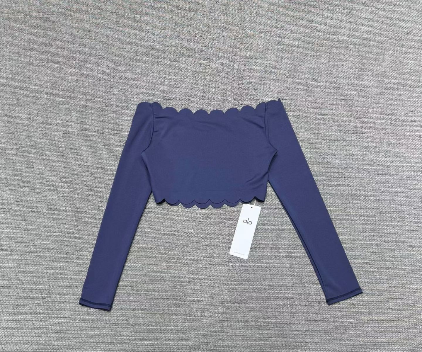 Scallop Edge Activewear Set