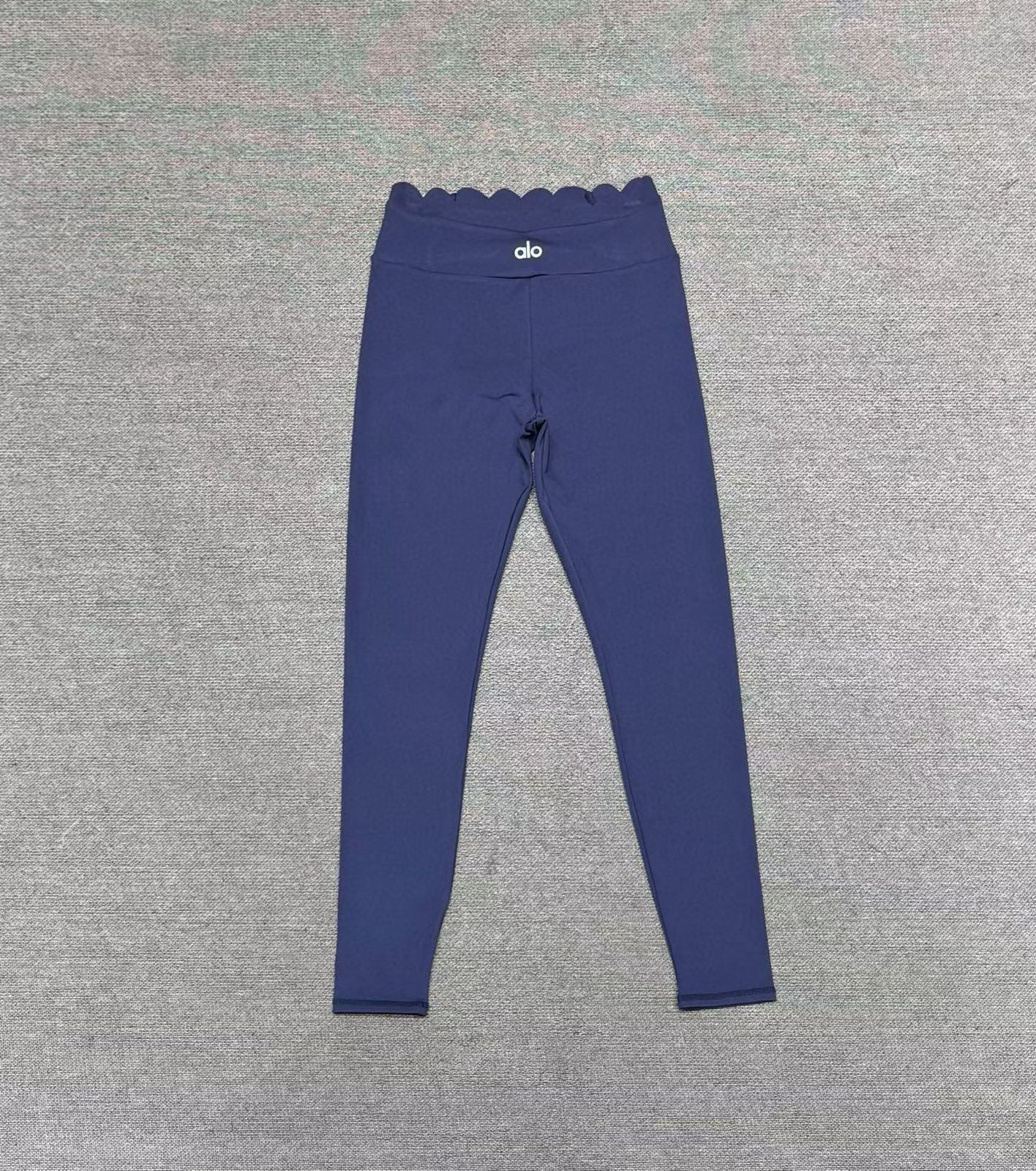Scallop Edge Activewear Set